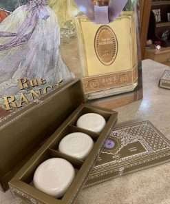 Sapone extra fine Eau de Violette de Parme RNC 1838