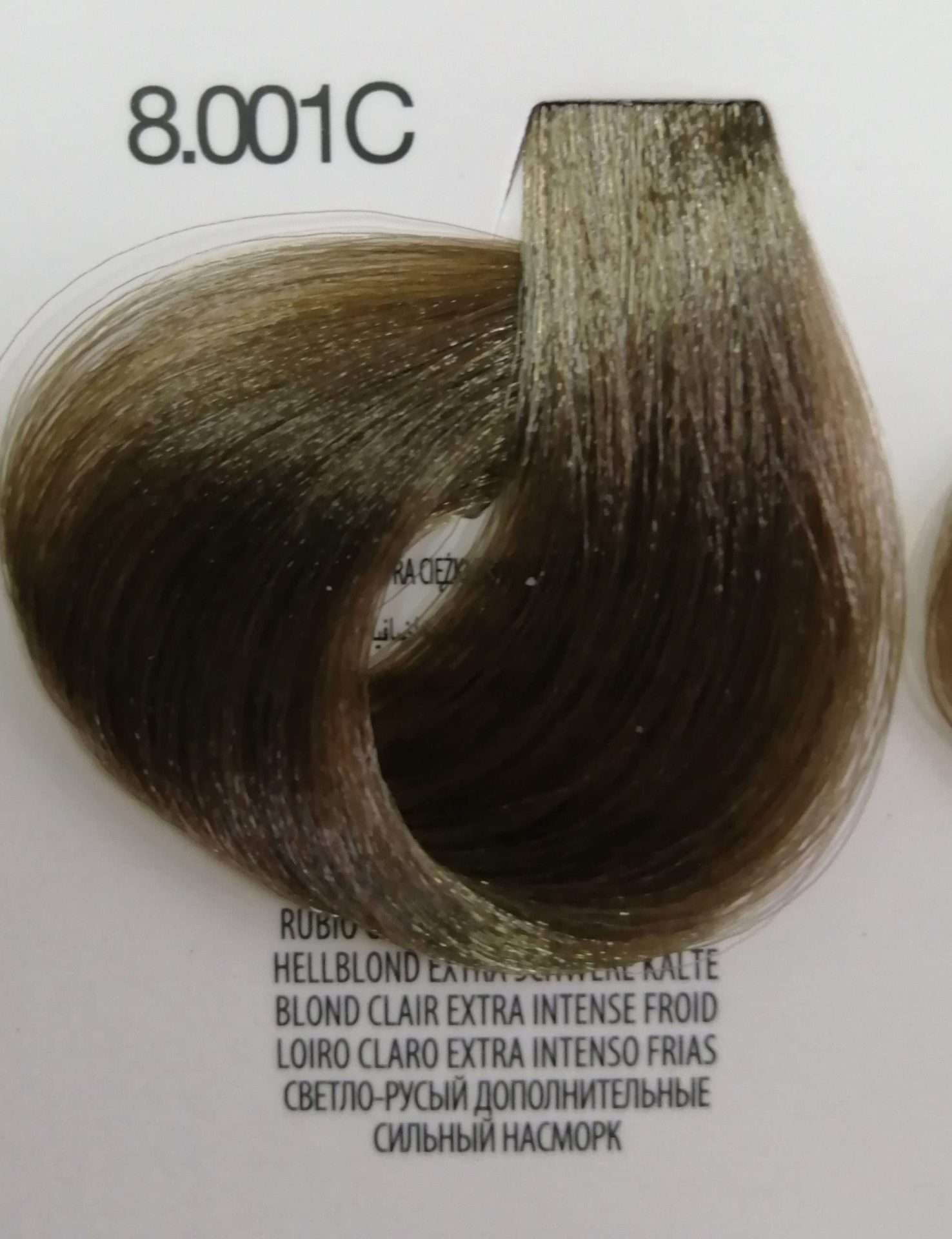 Free Limix tinta per capelli 8.001c biondo chiaro extra intenso freddo 100 ml - immagine 2