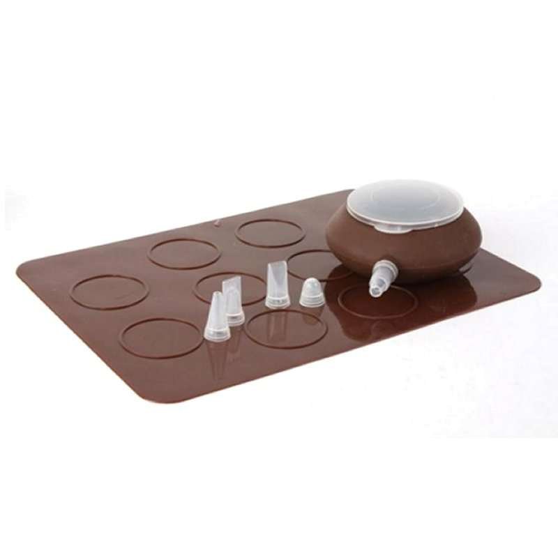 Set per macaron in silicone con tappetino e sache a poche