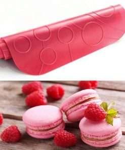 FOGLIO TAPPETINO DI COTTURA MACARONS in SILICONE COLORE Rosso BRANDANI