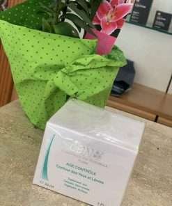 Crema contorno occhi e labbra Age controle Cbn