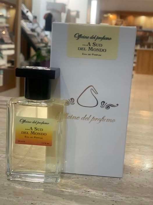 Eau de parfum ...A sud del mondo Officine del profumo Marcoccia